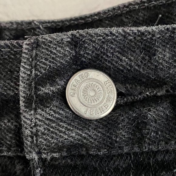 Black - Tapered Leg - Relaxed Fit - High Waisted - Gitano Mom Jeans - Picture 3 of 5